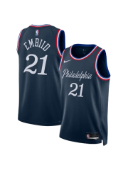 PHILADELPHIA 76ERS 2025/26 CITY EDITION SWINGMAN JERSEY – NAVY – JOEL EMBIID