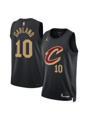 CLEVELAND CAVALIERS STATEMENT EDITION SWINGMAN JERSEY – BLACK – DARIUS GARLAND